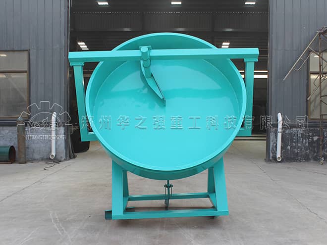 有機(jī)肥造粒機(jī)是有機(jī)肥設(shè)備的核心設(shè)備